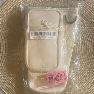 Cream Colored Water Bottle Holder w/Strap